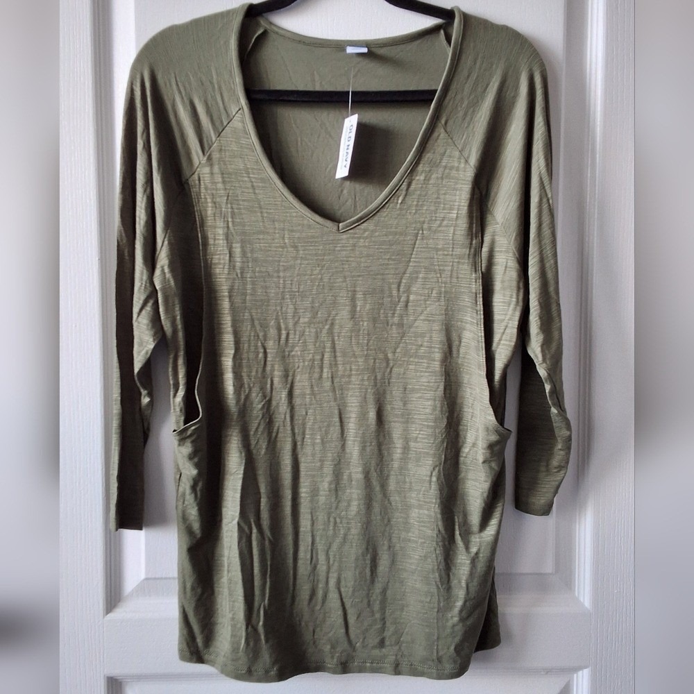 NWT‎ Old Navy XS Maternity Nursing 3/4 Sleeve Top Comfort Lightweight Functional